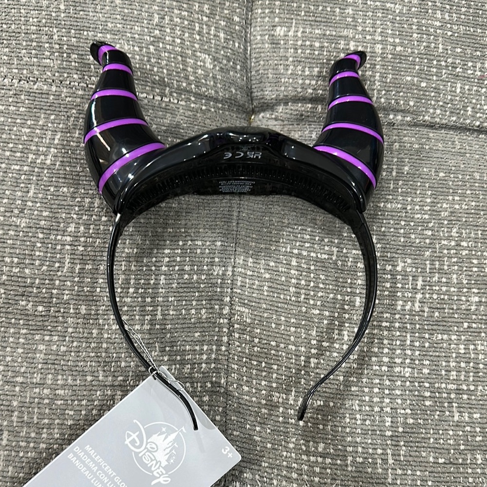 Disney Villain light up Horned Headband